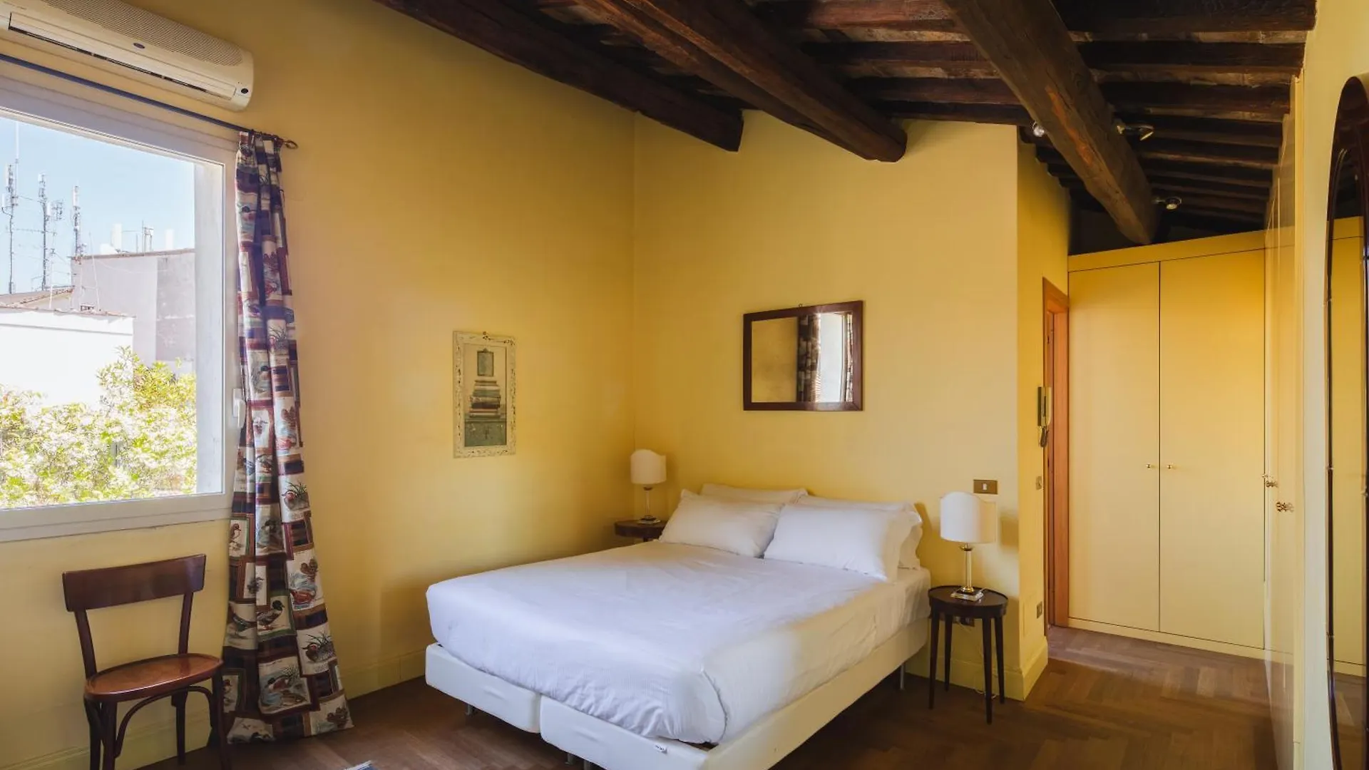 Appartamento YoursuiteRoma Italia