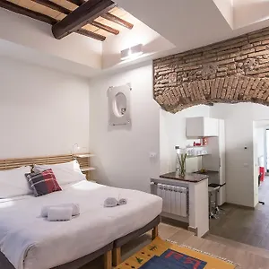  Appartement In Trastevere White