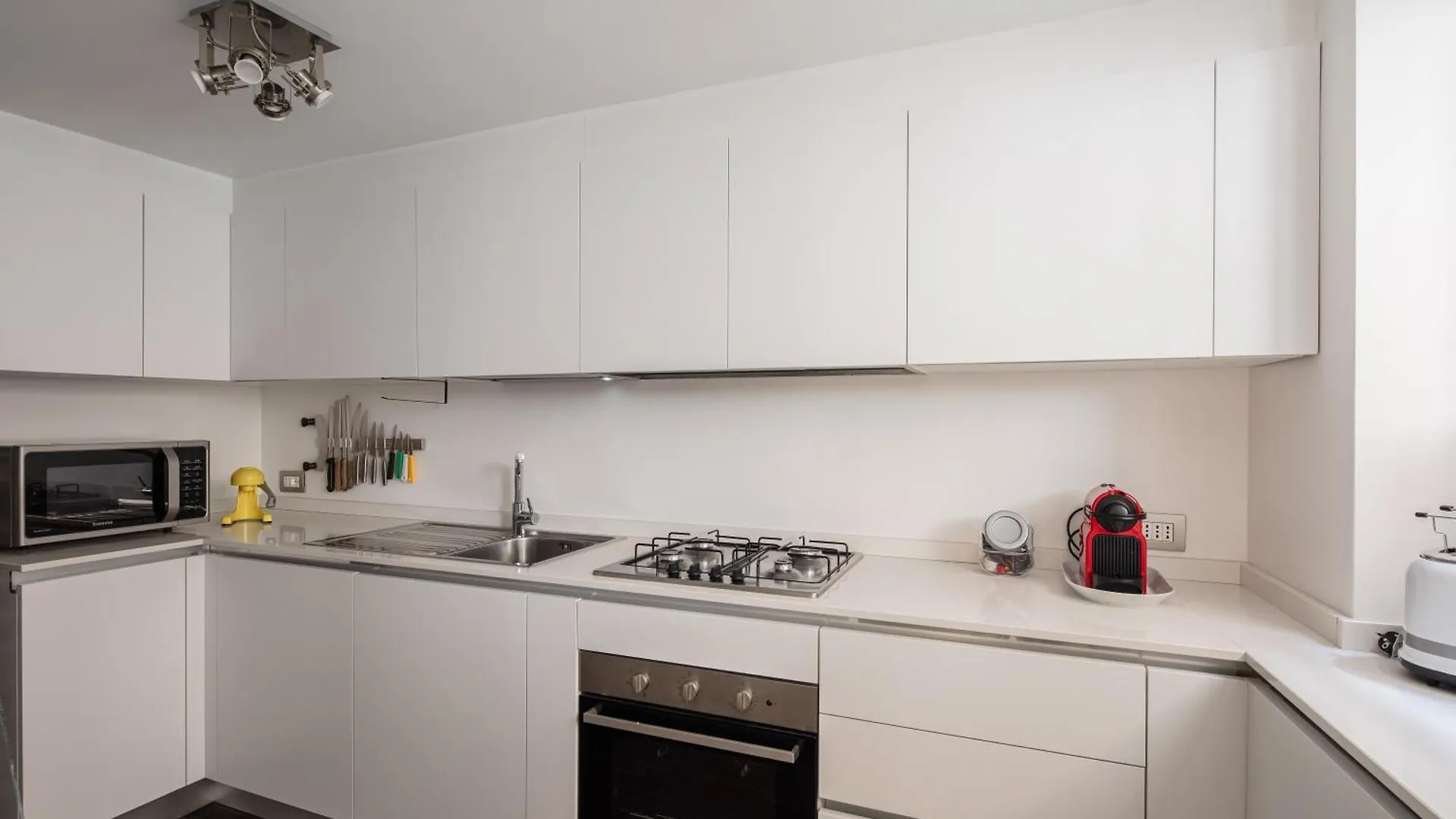 Yoursuiterome Apartment Rome